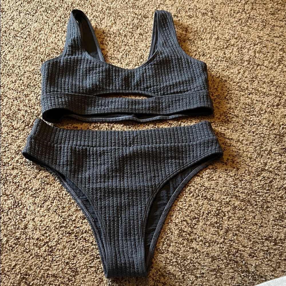 Ribbed Gray Bikini Set